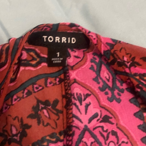 Torrid Black and Red Strapless Camisole Night Out - Picture 5 of 9